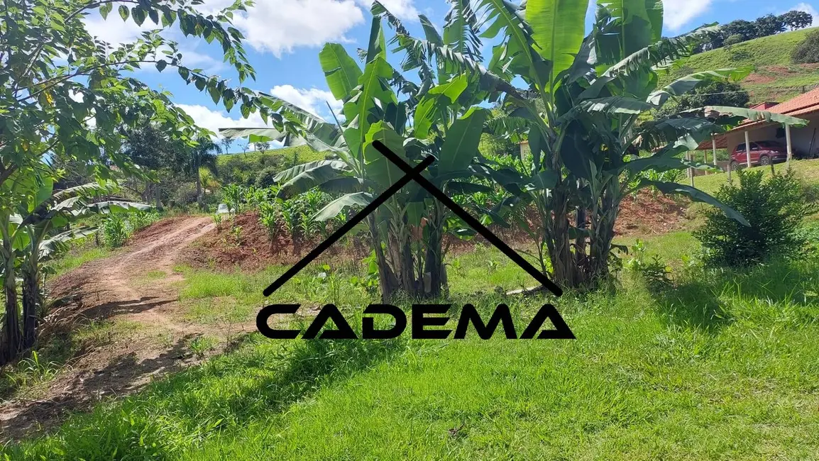 Chácara à venda, 2500m2 em Monte Siao - MG - imagem 6 Foto 6 de Chácara à venda, 2500m2 em Monte Siao - MG