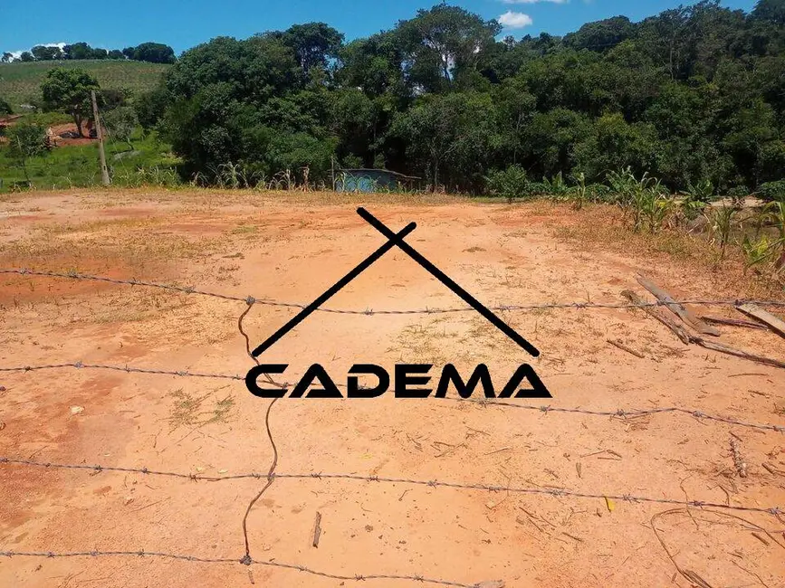 Chácara à venda, 2500m2 em Monte Siao - MG - imagem 4 Foto 4 de Chácara à venda, 2500m2 em Monte Siao - MG