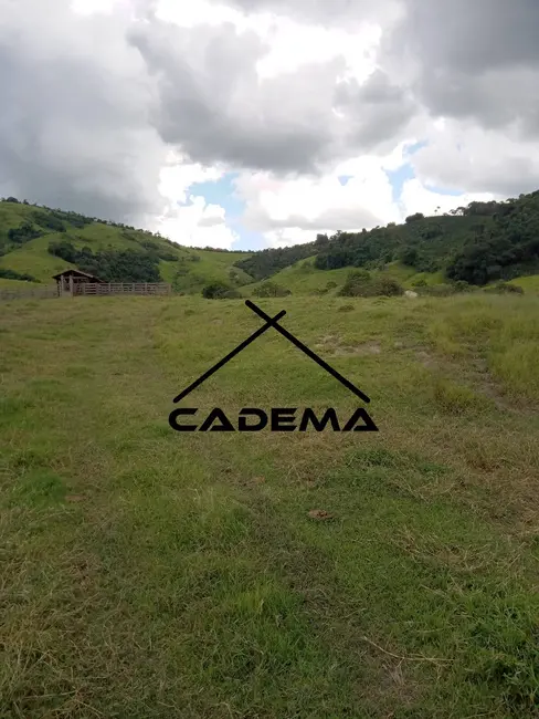 Foto 8 de Fazenda / Haras com 4 quartos à venda, 291m2 em Aguas De Lindoia - SP