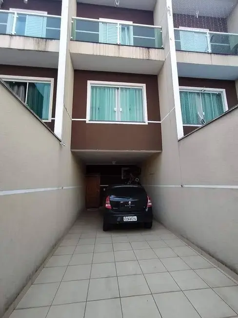 Foto 2 de Sobrado com 3 quartos à venda, 111m2 em Jardim Guairaca, São Paulo - SP