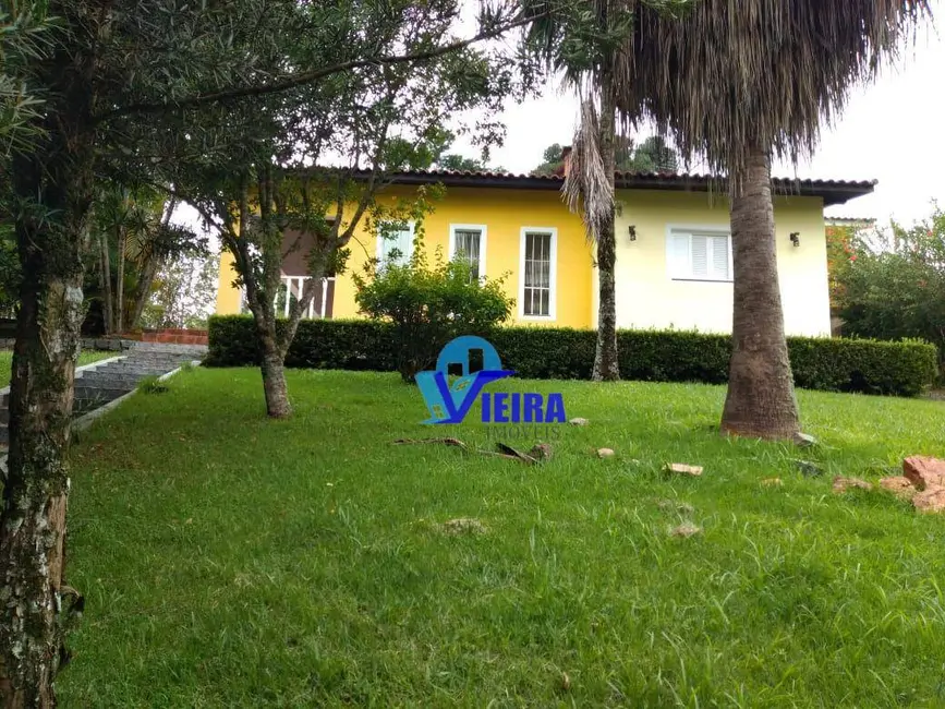 Foto 3 de Chácara com 3 quartos à venda, 2434m2 em Jardim São Jorge, Aruja - SP