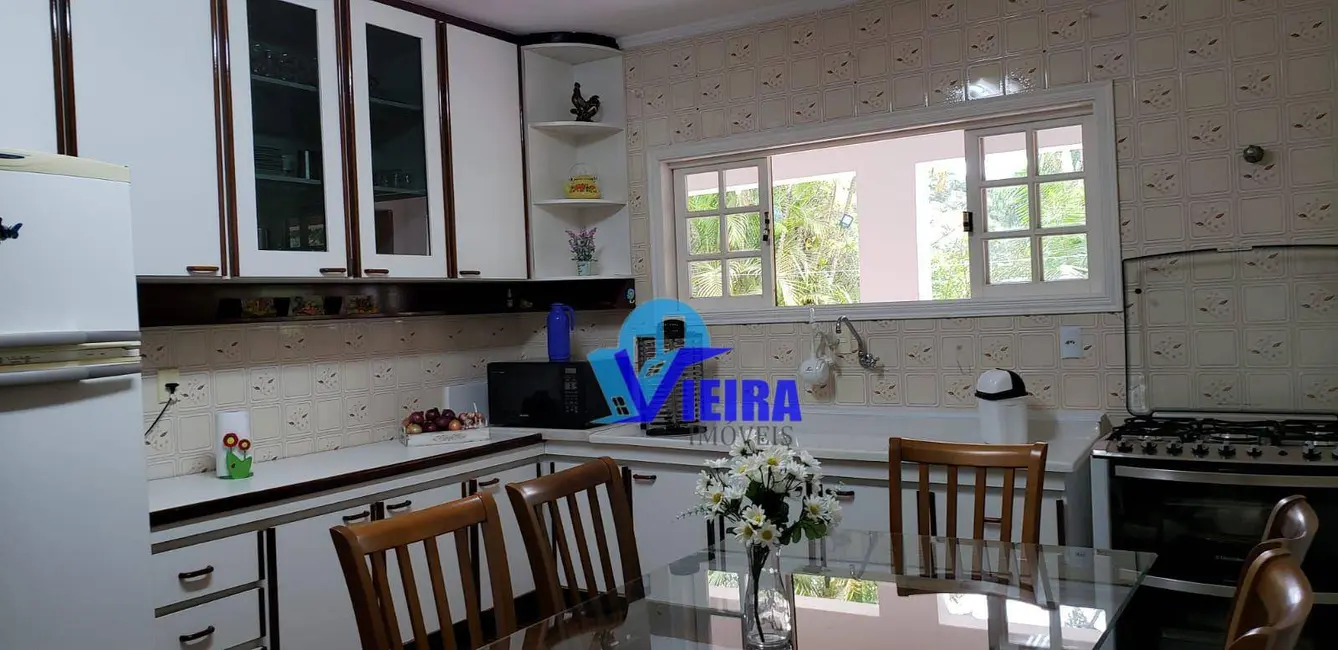 Foto 7 de Chácara com 3 quartos à venda, 2434m2 em Jardim São Jorge, Aruja - SP