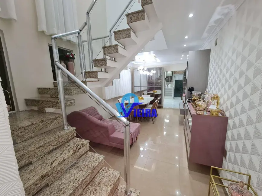 Sobrado com 3 quartos à venda, 300m2 em Penha de França, São Paulo - SP - imagem 4 Foto 4 de Sobrado com 3 quartos à venda, 300m2 em Penha de França, São Paulo - SP