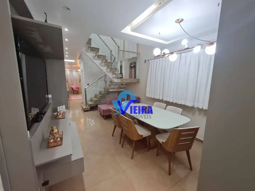 Sobrado com 3 quartos à venda, 300m2 em Penha de França, São Paulo - SP - imagem 6 Foto 6 de Sobrado com 3 quartos à venda, 300m2 em Penha de França, São Paulo - SP