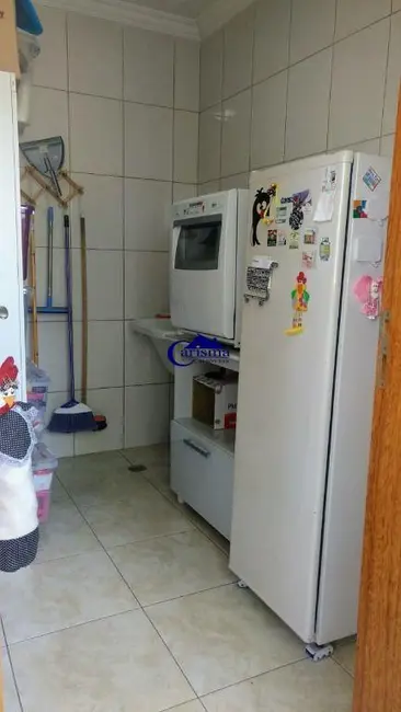 Foto 7 de Sobrado com 3 quartos para alugar, 276m2 em Vila Valparaíso, Santo Andre - SP