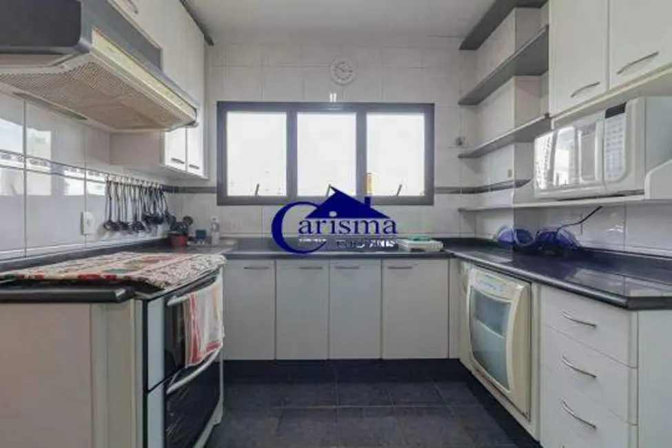 Foto 5 de Apartamento com 4 quartos para alugar, 160m2 em Vila Bastos, Santo Andre - SP