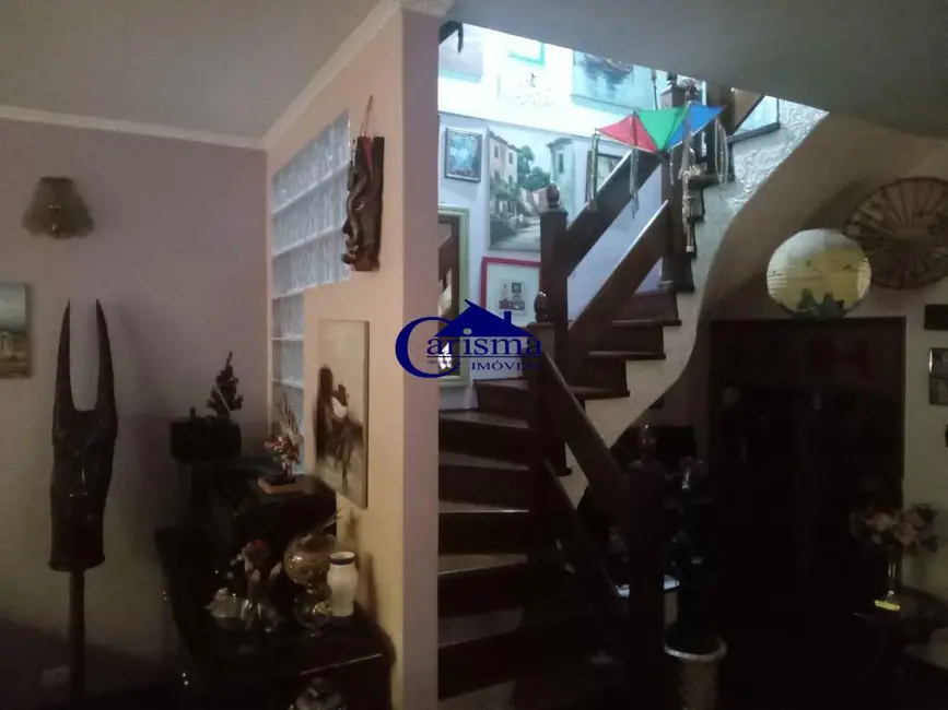 Foto 8 de Sobrado com 3 quartos para alugar, 249m2 em Jardim, Santo Andre - SP