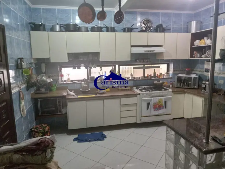 Foto 4 de Sobrado com 3 quartos para alugar, 249m2 em Jardim, Santo Andre - SP