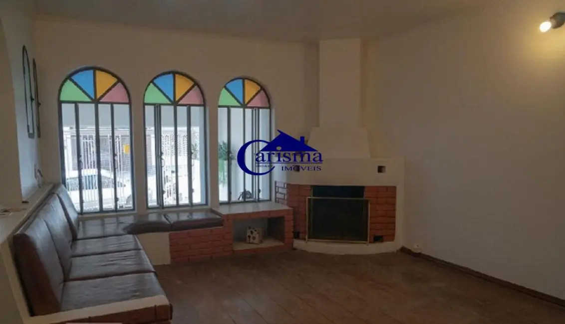 Foto 1 de Sobrado com 3 quartos para alugar, 260m2 em Vila Scarpelli, Santo Andre - SP