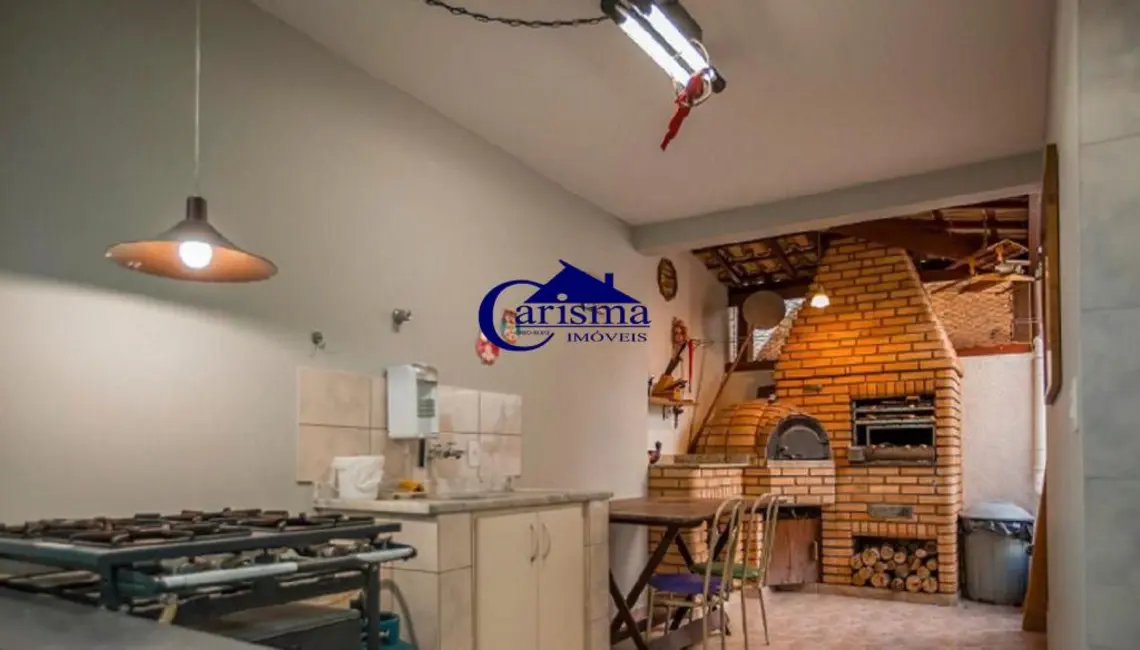 Sobrado com 3 quartos para alugar, 360m2 em Campestre, Santo Andre - SP - imagem 4 Foto 4 de Sobrado com 3 quartos para alugar, 360m2 em Campestre, Santo Andre - SP