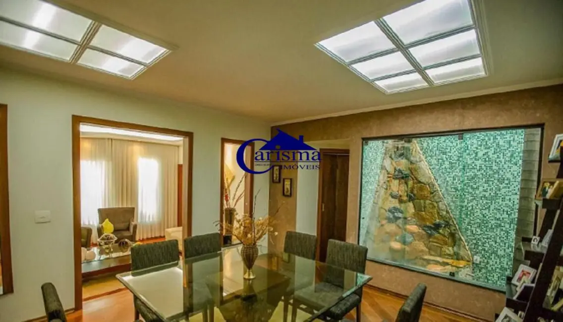 Sobrado com 3 quartos para alugar, 360m2 em Campestre, Santo Andre - SP - imagem 8 Foto 8 de Sobrado com 3 quartos para alugar, 360m2 em Campestre, Santo Andre - SP