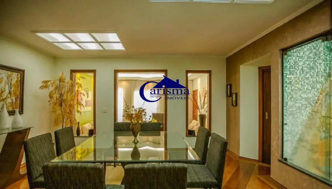 Sobrado com 3 quartos para alugar, 360m2 em Campestre, Santo Andre - SP - imagem 1 Foto 1 de Sobrado com 3 quartos para alugar, 360m2 em Campestre, Santo Andre - SP
