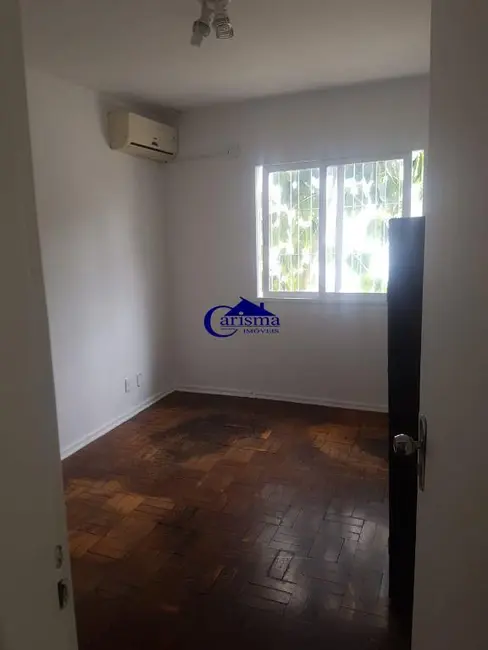 Foto 8 de Sobrado com 4 quartos para alugar, 262m2 em Vila Alpina, Santo Andre - SP