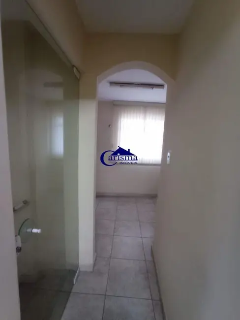 Foto 4 de Casa com 1 quarto para alugar, 80m2 em Vila Bastos, Santo Andre - SP