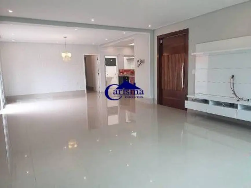 Foto 5 de Casa com 3 quartos para alugar, 220m2 em Campestre, Santo Andre - SP