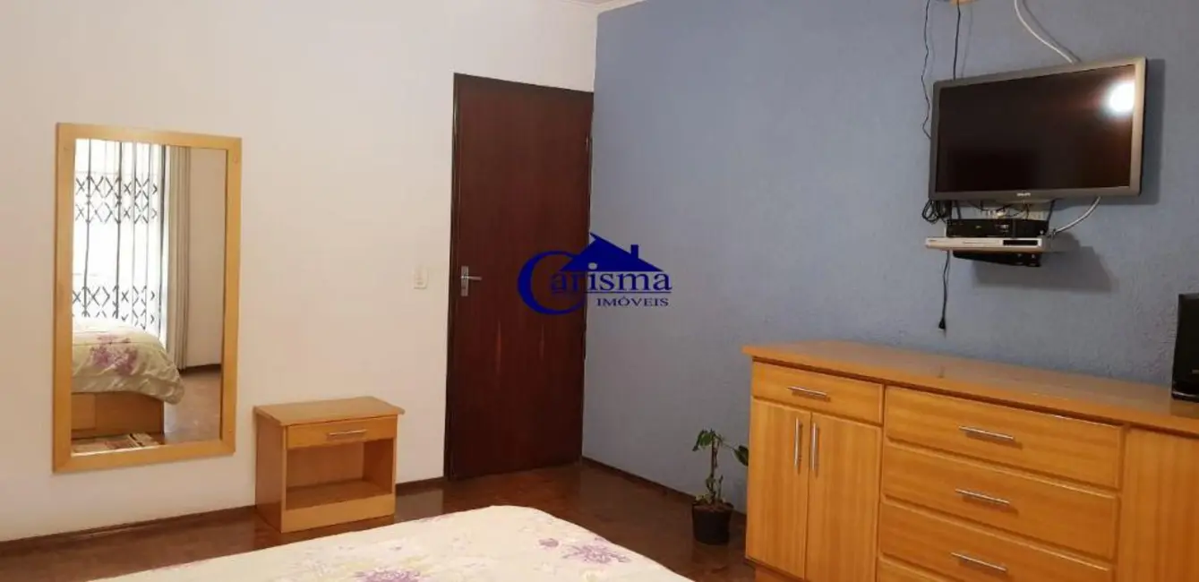 Foto 9 de Sobrado com 3 quartos à venda, 196m2 em Jardim Las Vegas, Santo Andre - SP