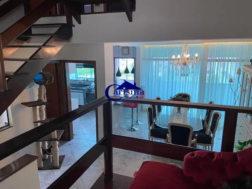 Foto 9 de Sobrado com 3 quartos à venda, 292m2 em Santa Maria, Sao Caetano Do Sul - SP