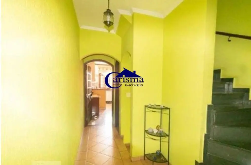 Sobrado com 3 quartos à venda, 215m2 em Parque das Nações, Santo Andre - SP - imagem 9 Foto 9 de Sobrado com 3 quartos à venda, 215m2 em Parque das Nações, Santo Andre - SP