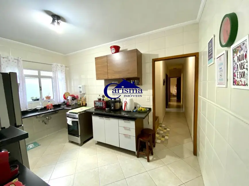 Casa com 3 quartos à venda, 89m2 em Parque Novo Oratório, Santo Andre - SP - imagem 4 Foto 4 de Casa com 3 quartos à venda, 89m2 em Parque Novo Oratório, Santo Andre - SP