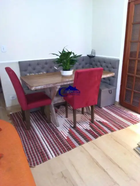 Sobrado com 3 quartos à venda, 166m2 em Jardim Las Vegas, Santo Andre - SP - imagem 3 Foto 3 de Sobrado com 3 quartos à venda, 166m2 em Jardim Las Vegas, Santo Andre - SP