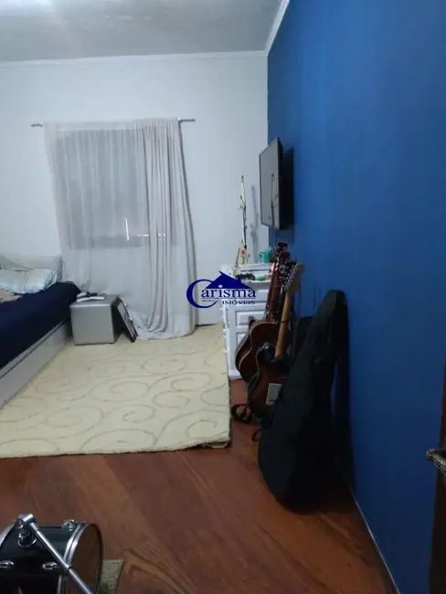 Sobrado com 3 quartos à venda, 166m2 em Jardim Las Vegas, Santo Andre - SP - imagem 9 Foto 9 de Sobrado com 3 quartos à venda, 166m2 em Jardim Las Vegas, Santo Andre - SP