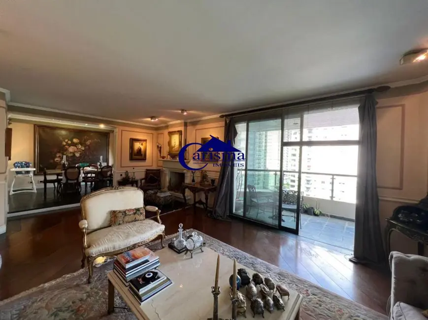 Foto 1 de Apartamento com 3 quartos à venda, 216m2 em Itaim Bibi, São Paulo - SP