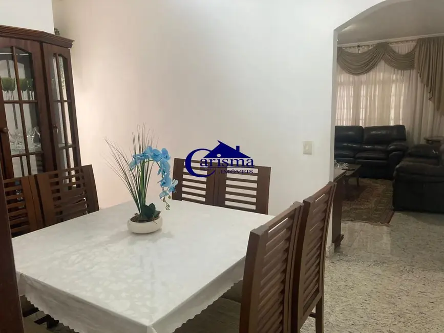 Foto 2 de Sobrado com 3 quartos à venda, 258m2 em Vila Valparaíso, Santo Andre - SP