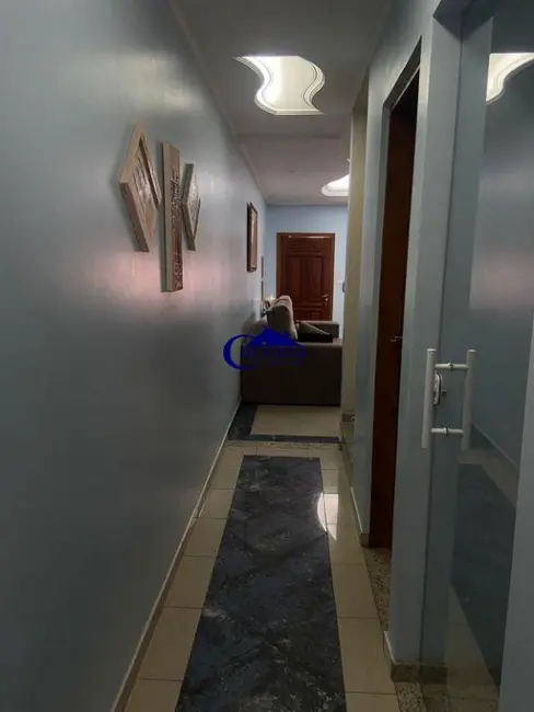 Sobrado com 3 quartos à venda, 310m2 em Campestre, Santo Andre - SP - imagem 4 Foto 4 de Sobrado com 3 quartos à venda, 310m2 em Campestre, Santo Andre - SP