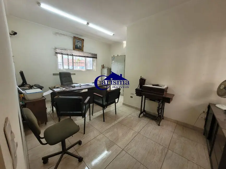 Foto 8 de Armazém / Galpão à venda, 1100m2 em Campestre, Santo Andre - SP