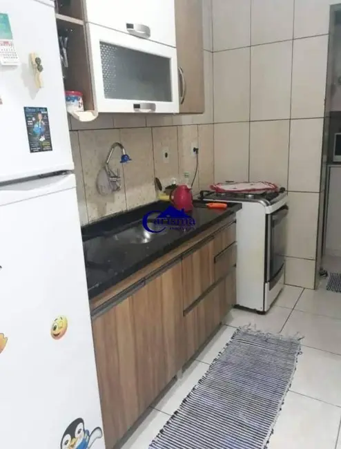 Apartamento com 2 quartos à venda, 53m2 em Jardim Santo André, Santo Andre - SP - imagem 4 Foto 4 de Apartamento com 2 quartos à venda, 53m2 em Jardim Santo André, Santo Andre - SP