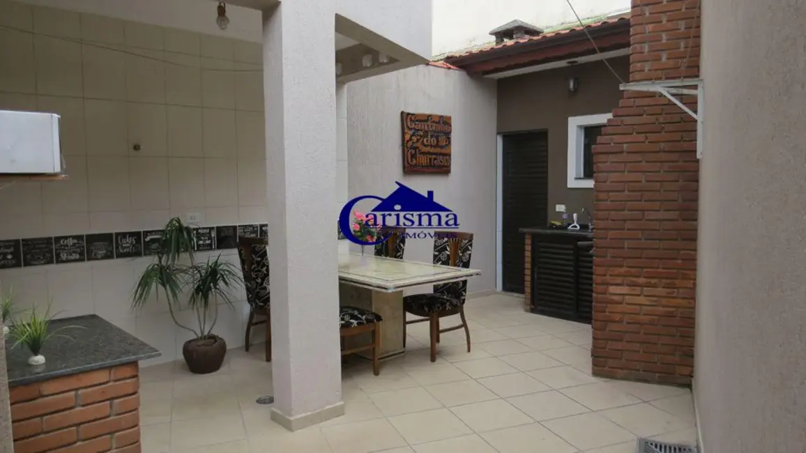 Foto 8 de Sobrado com 3 quartos à venda, 187m2 em Parque Jaçatuba, Santo Andre - SP