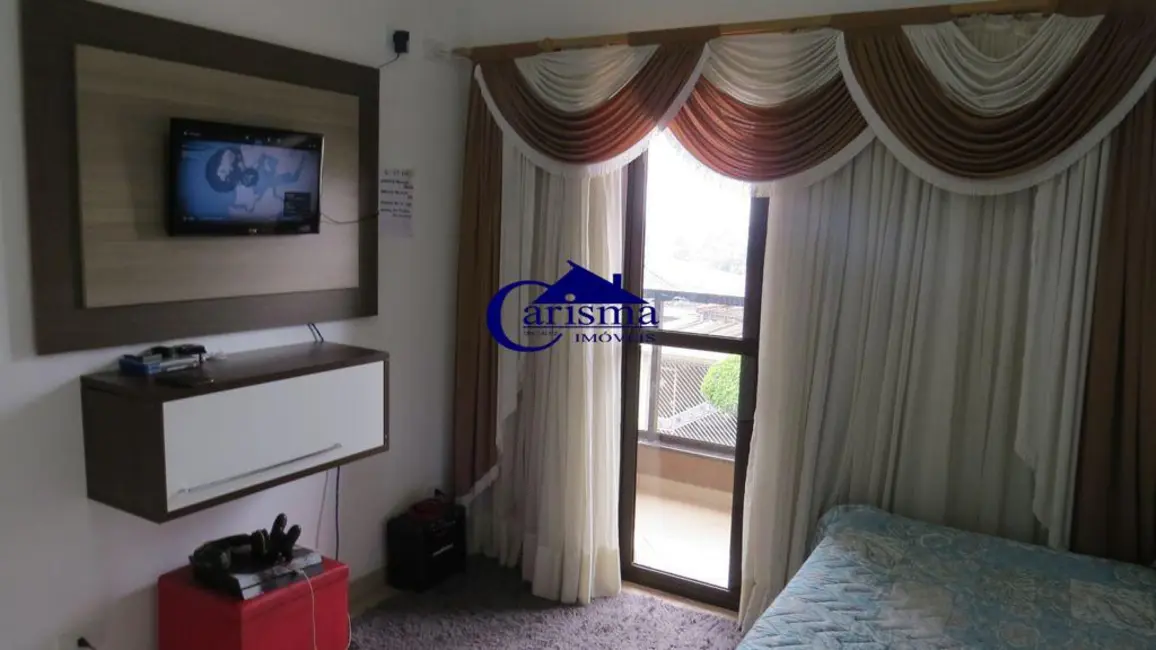 Foto 3 de Sobrado com 3 quartos à venda, 187m2 em Parque Jaçatuba, Santo Andre - SP