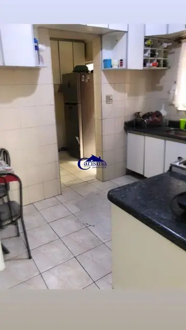 Foto 2 de Sobrado com 3 quartos à venda, 192m2 em Vila Guarani, Santo Andre - SP