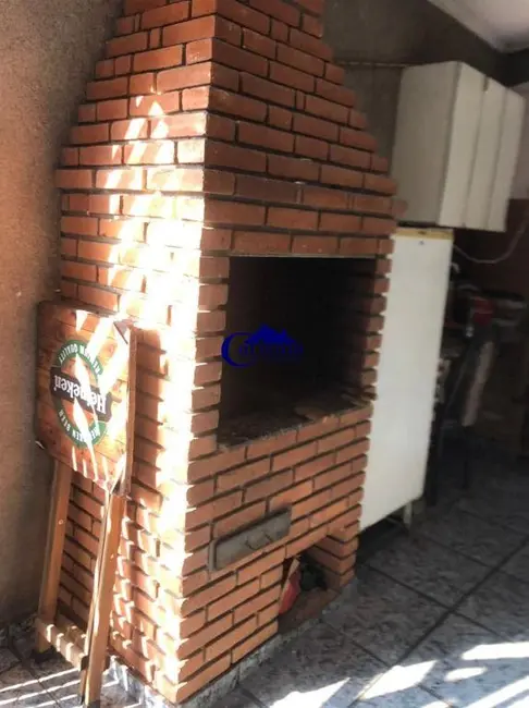 Foto 1 de Sobrado com 3 quartos à venda, 192m2 em Vila Guarani, Santo Andre - SP