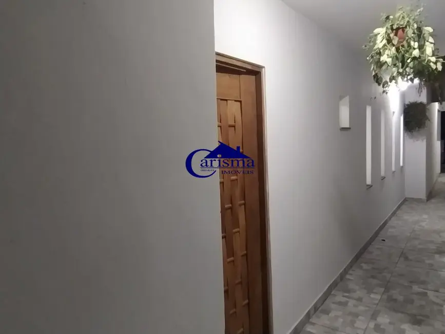 Sobrado com 4 quartos à venda, 289m2 em Parque Jaçatuba, Santo Andre - SP - imagem 8 Foto 8 de Sobrado com 4 quartos à venda, 289m2 em Parque Jaçatuba, Santo Andre - SP