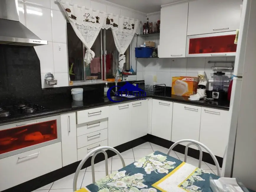 Foto 2 de Sobrado com 2 quartos à venda, 120m2 em Casa Branca, Santo Andre - SP