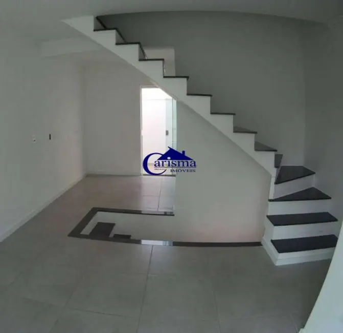 Sobrado com 2 quartos à venda, 100m2 em Jardim, Santo Andre - SP - imagem 2 Foto 2 de Sobrado com 2 quartos à venda, 100m2 em Jardim, Santo Andre - SP