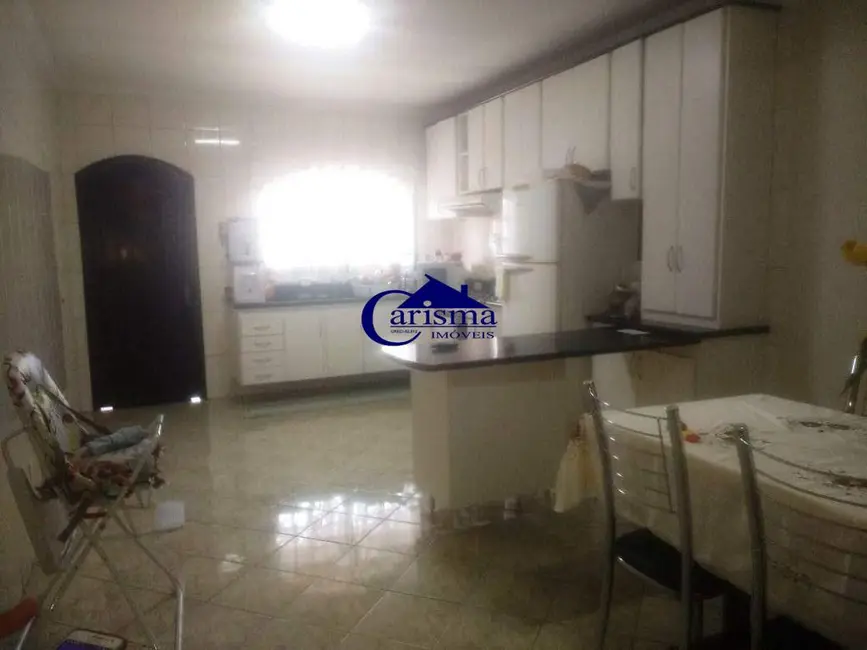 Foto 3 de Sobrado com 3 quartos à venda, 249m2 em Vila Curuçá, Santo Andre - SP