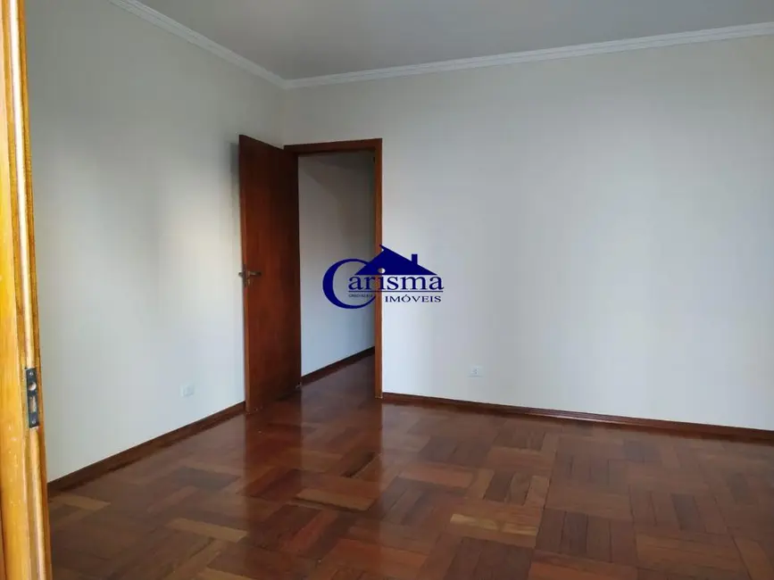 Foto 9 de Sobrado com 5 quartos à venda, 380m2 em Parque São Vicente, Maua - SP