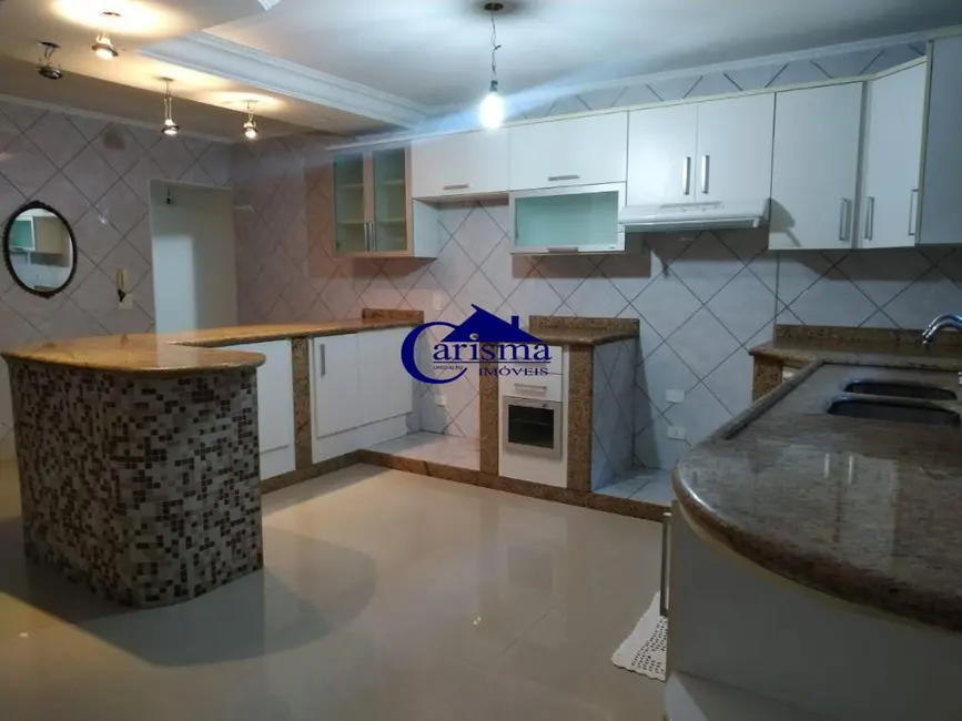 Foto 4 de Sobrado com 5 quartos à venda, 380m2 em Parque São Vicente, Maua - SP