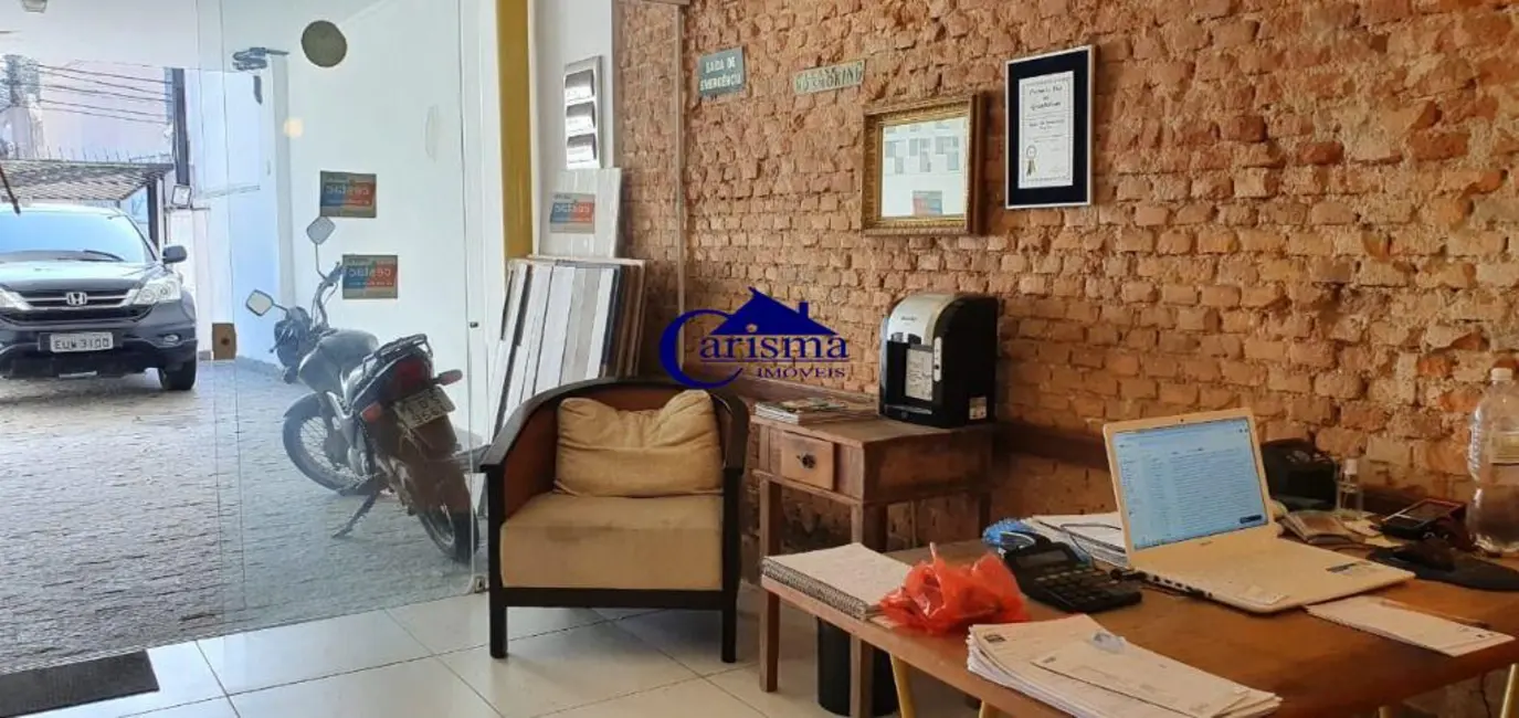 Foto 1 de Sobrado com 3 quartos à venda, 195m2 em Vila Gilda, Santo Andre - SP