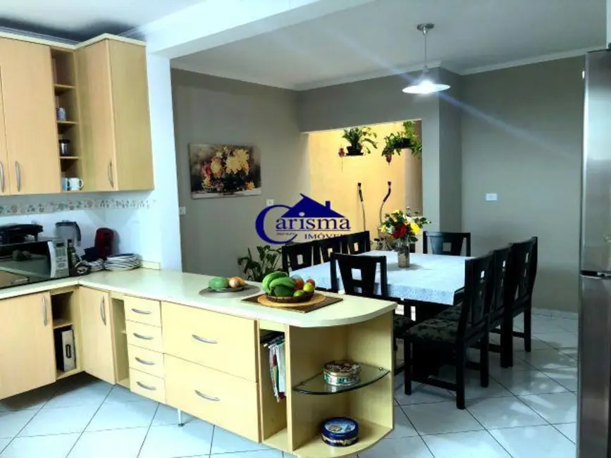 Foto 9 de Sobrado com 3 quartos à venda, 121m2 em Jardim das Maravilhas, Santo Andre - SP