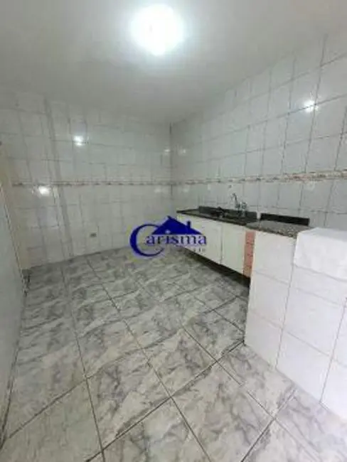 Foto 6 de Casa com 2 quartos para alugar, 109m2 em Vila Gilda, Santo Andre - SP