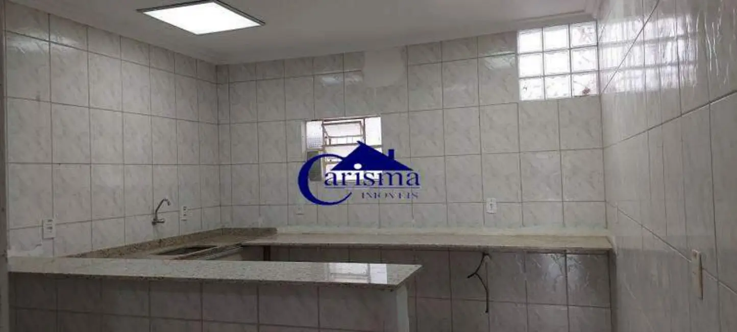 Foto 8 de Casa com 1 quarto para alugar, 106m2 em Vila Gilda, Santo Andre - SP