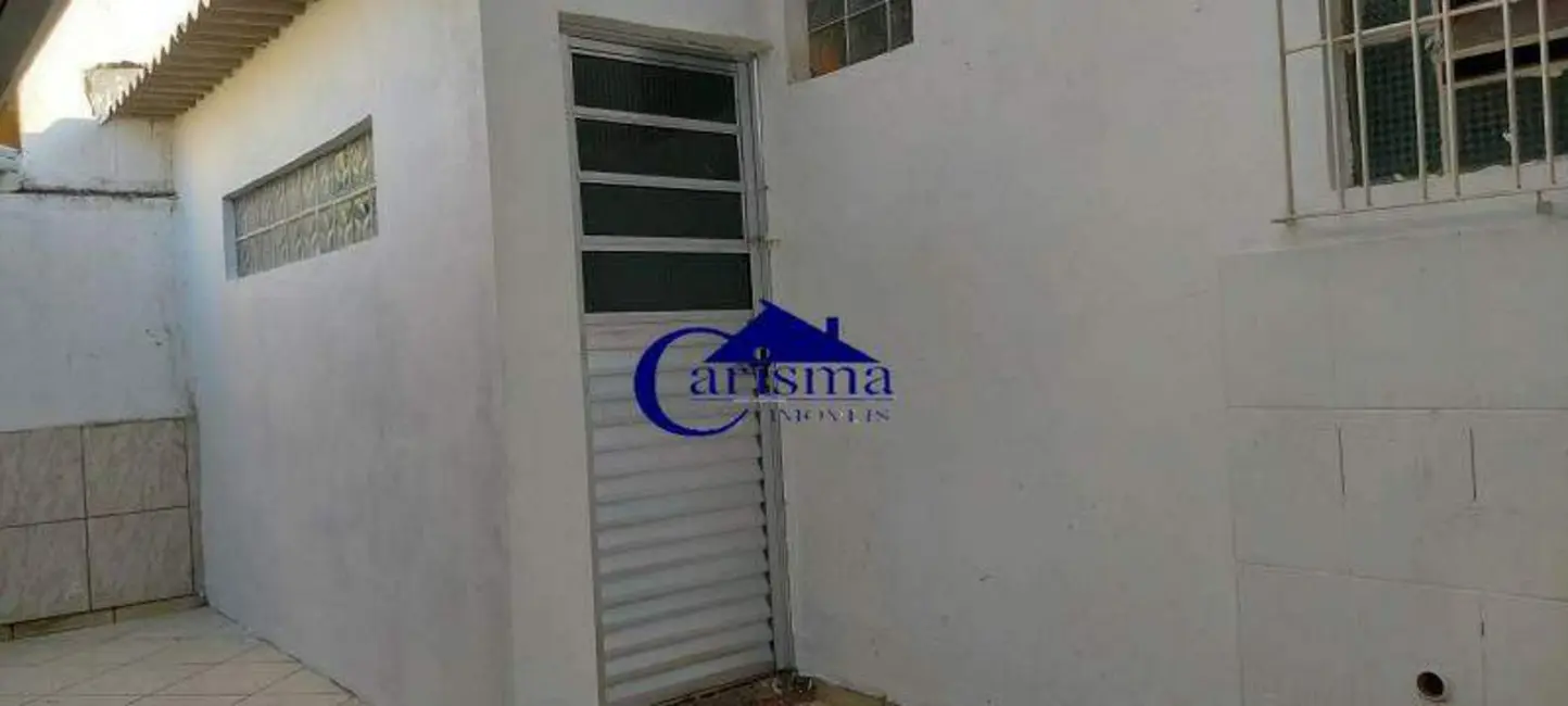 Foto 3 de Casa com 1 quarto para alugar, 106m2 em Vila Gilda, Santo Andre - SP