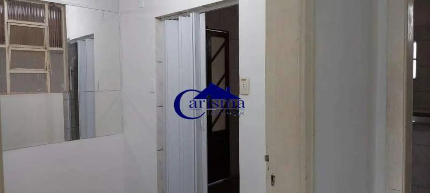 Foto 9 de Casa com 1 quarto para alugar, 106m2 em Vila Gilda, Santo Andre - SP