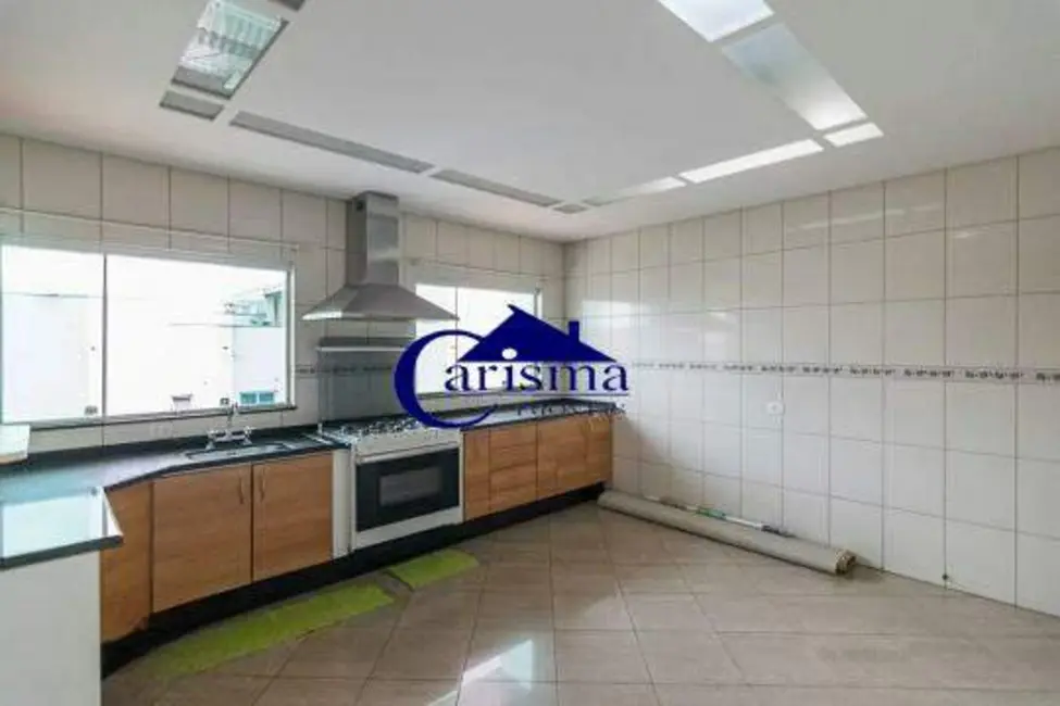 Sobrado com 3 quartos para alugar, 257m2 em Jardim Paraíso, Santo Andre - SP - imagem 7 Foto 7 de Sobrado com 3 quartos para alugar, 257m2 em Jardim Paraíso, Santo Andre - SP