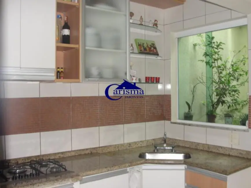 Foto 5 de Sobrado com 3 quartos para alugar, 241m2 em Jardim Bela Vista, Santo Andre - SP