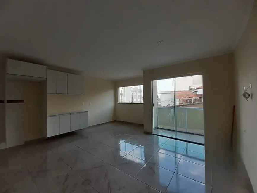Foto 1 de Sobrado com 3 quartos para alugar, 120m2 em Vila Helena, Santo Andre - SP