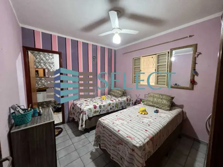 Foto 2 de Casa com 2 quartos à venda, 197m2 em Sao Jose Do Rio Preto - SP